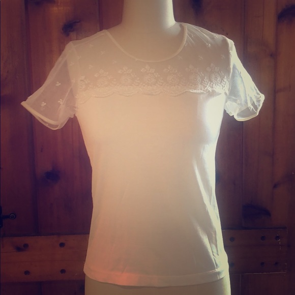 Go Figure Mixed Lace Vintage Top Size Small - Picture 2 of 5